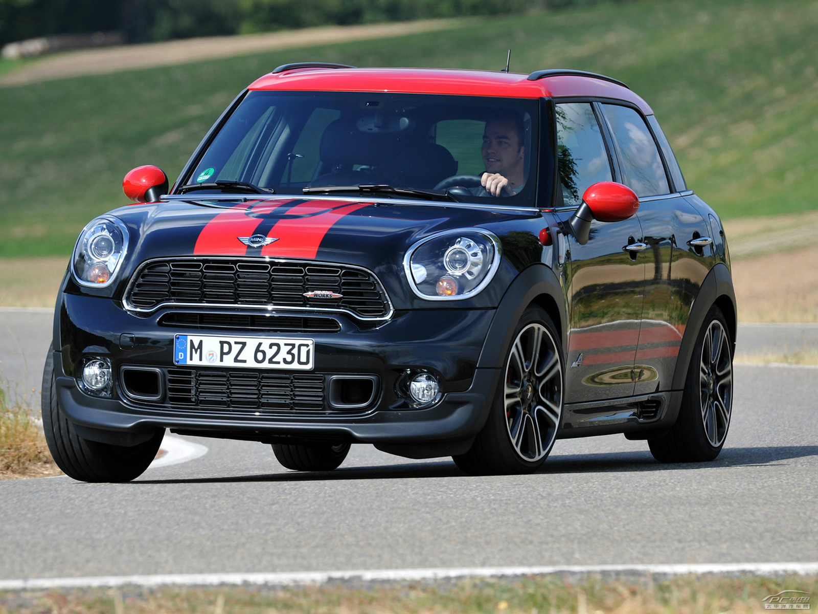 MINI JCW COUNTRYMAN外觀高清大圖
