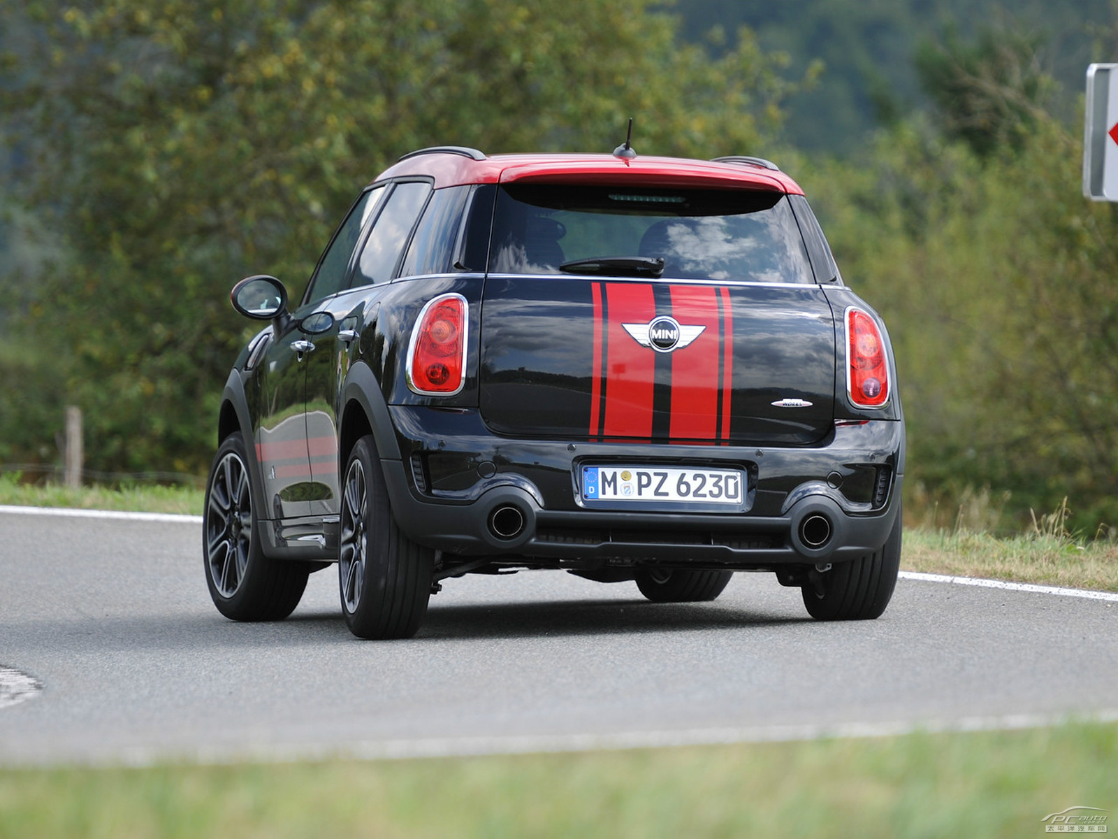 MINI JCW COUNTRYMAN外觀高清大圖