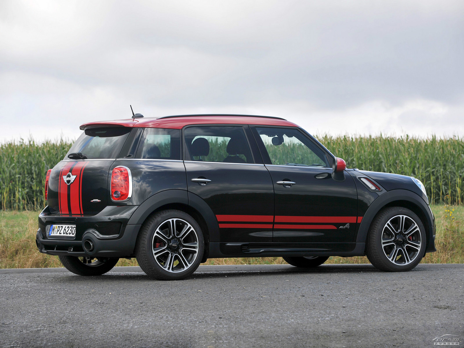 MINI JCW COUNTRYMAN外觀高清大圖
