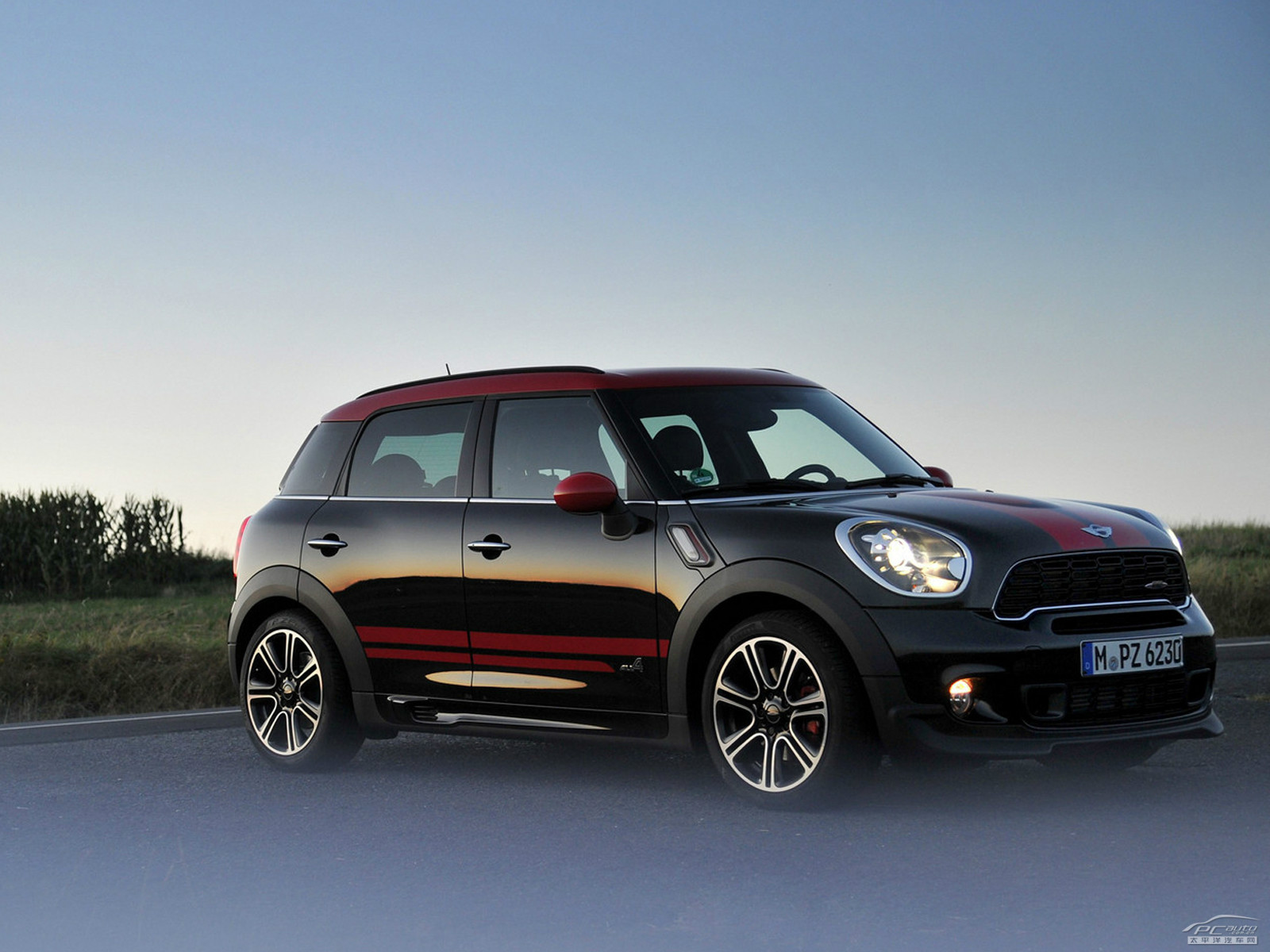 MINI JCW COUNTRYMAN外觀高清大圖