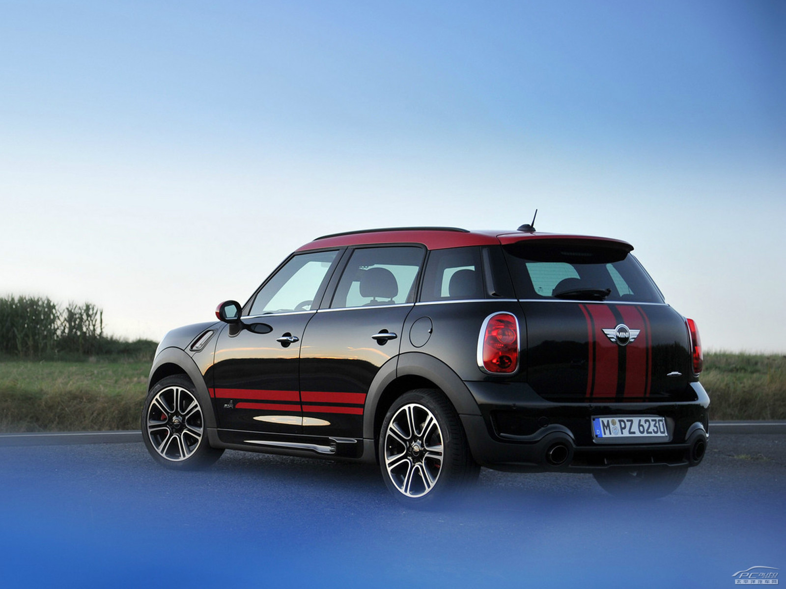 MINI JCW COUNTRYMAN外觀高清大圖