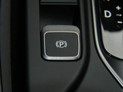 2013款 3.0L 7座四驅(qū)旗艦版 2013款 3.0L 7座四驅(qū)旗艦版