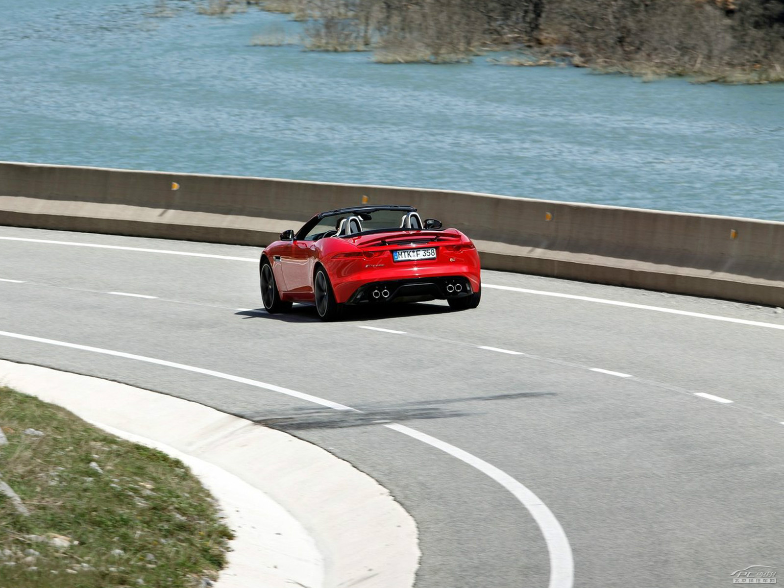 捷豹F-TYPE外觀高清大圖