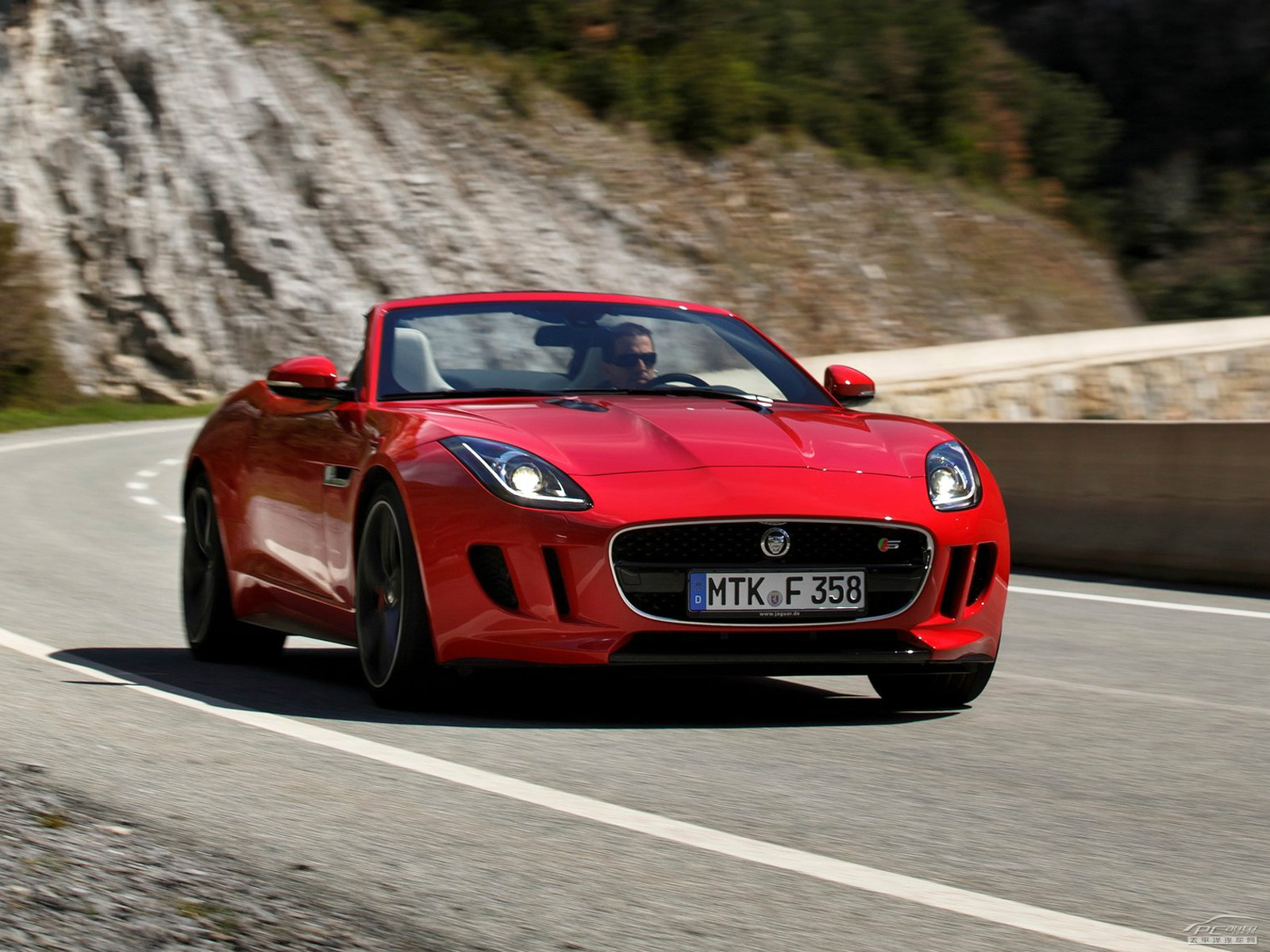 捷豹F-TYPE外觀高清大圖