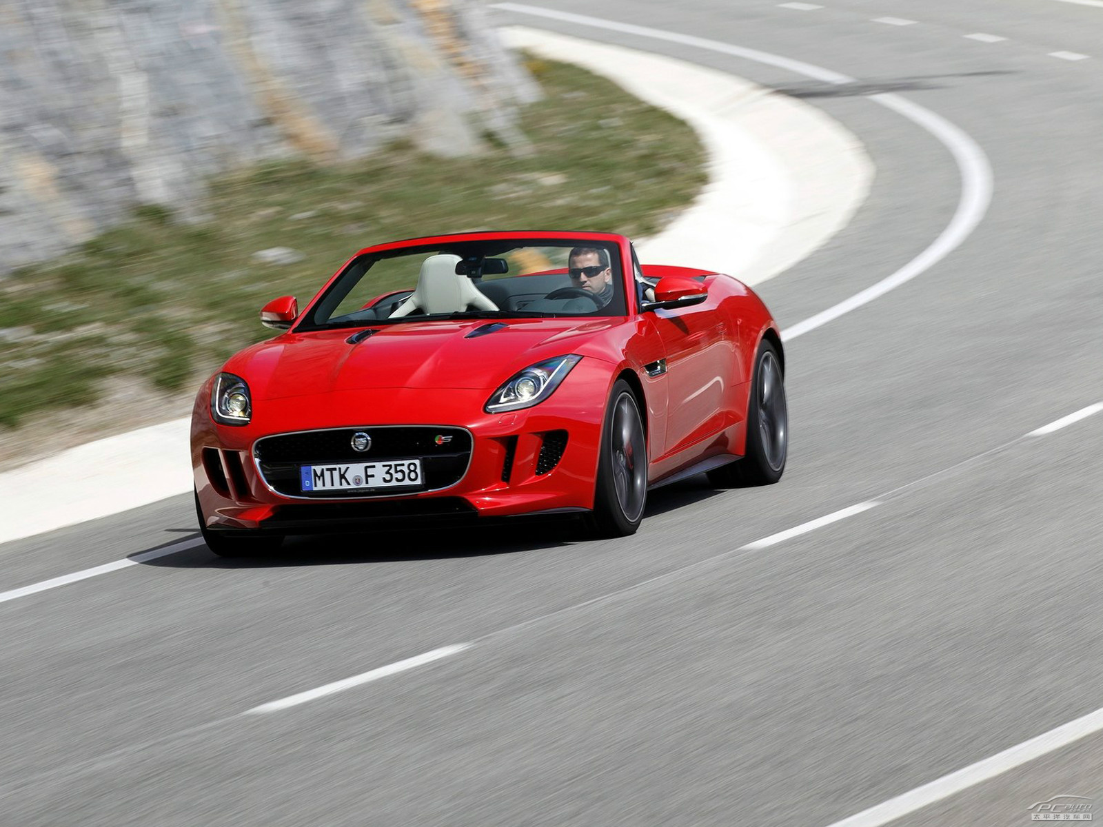 捷豹F-TYPE外觀高清大圖