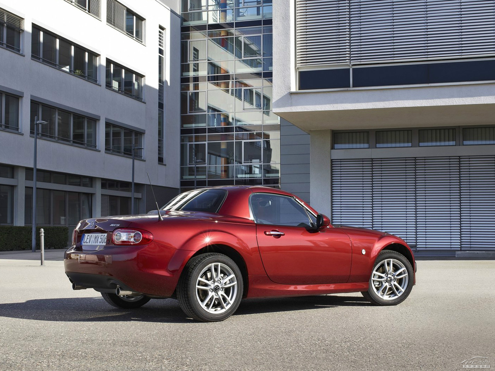 馬自達MX-5外觀高清大圖