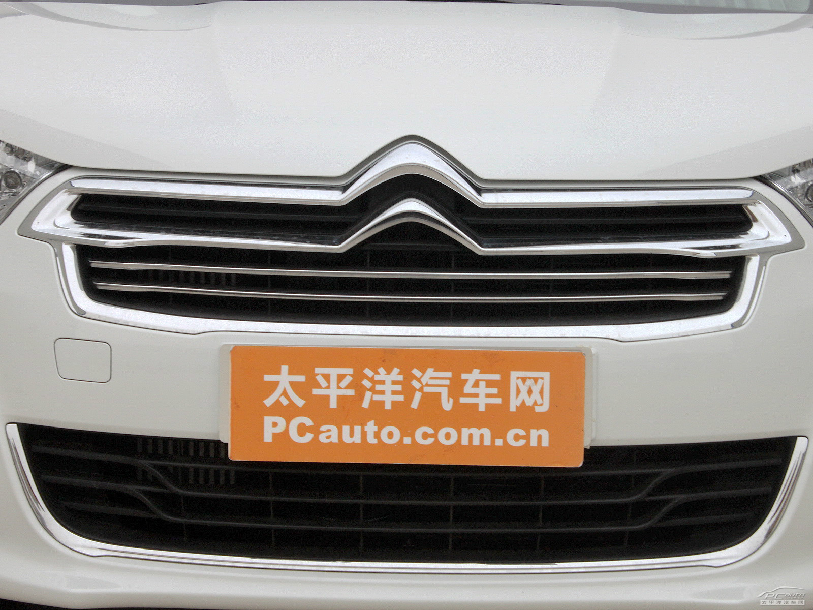雪鐵龍C4L外觀高清大圖