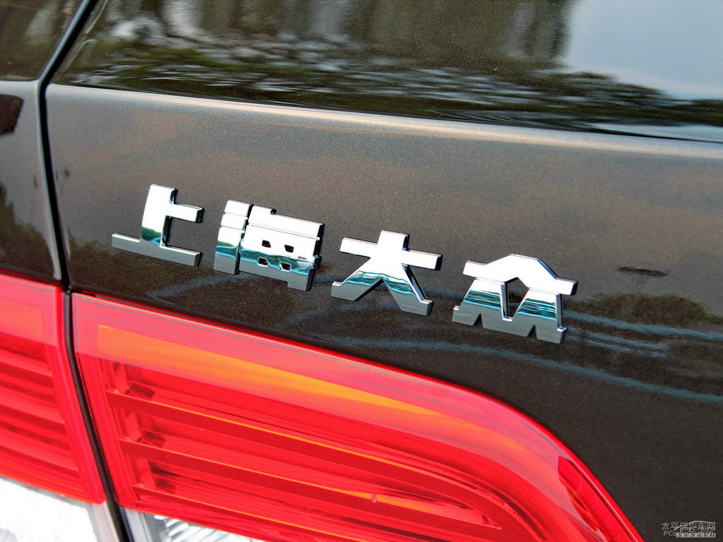 琥珀棕速派車(chē)尾外觀(guān)圖片
