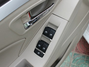 2013款 1.8L 手動標(biāo)準(zhǔn)型LX 2013款 1.8L 手動標(biāo)準(zhǔn)型LX
