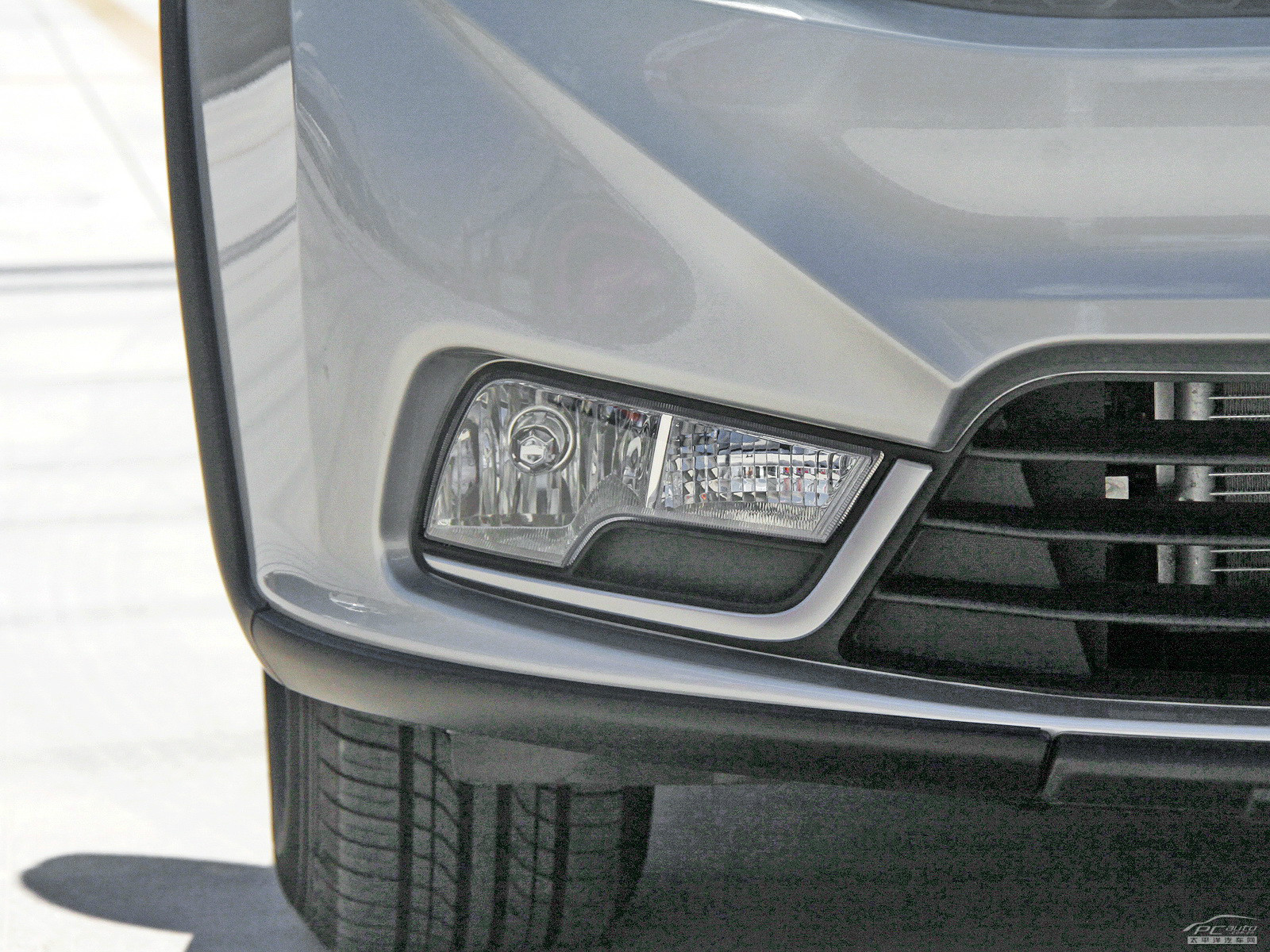 天語(yǔ)SX4外觀高清大圖