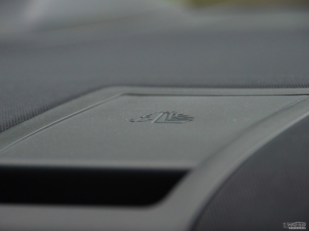 OҹR_(d)ATENZA΃(ni)DƬ