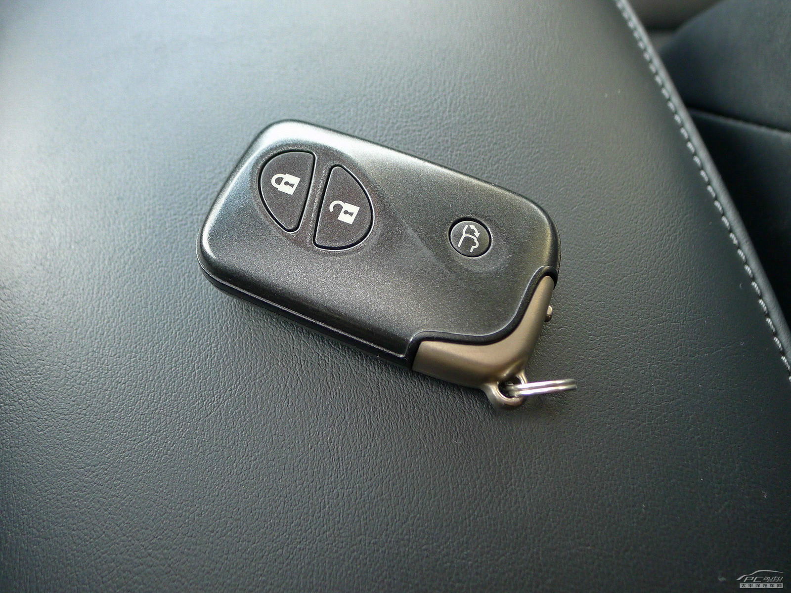 雷克薩斯RX細(xì)節(jié)高清大圖