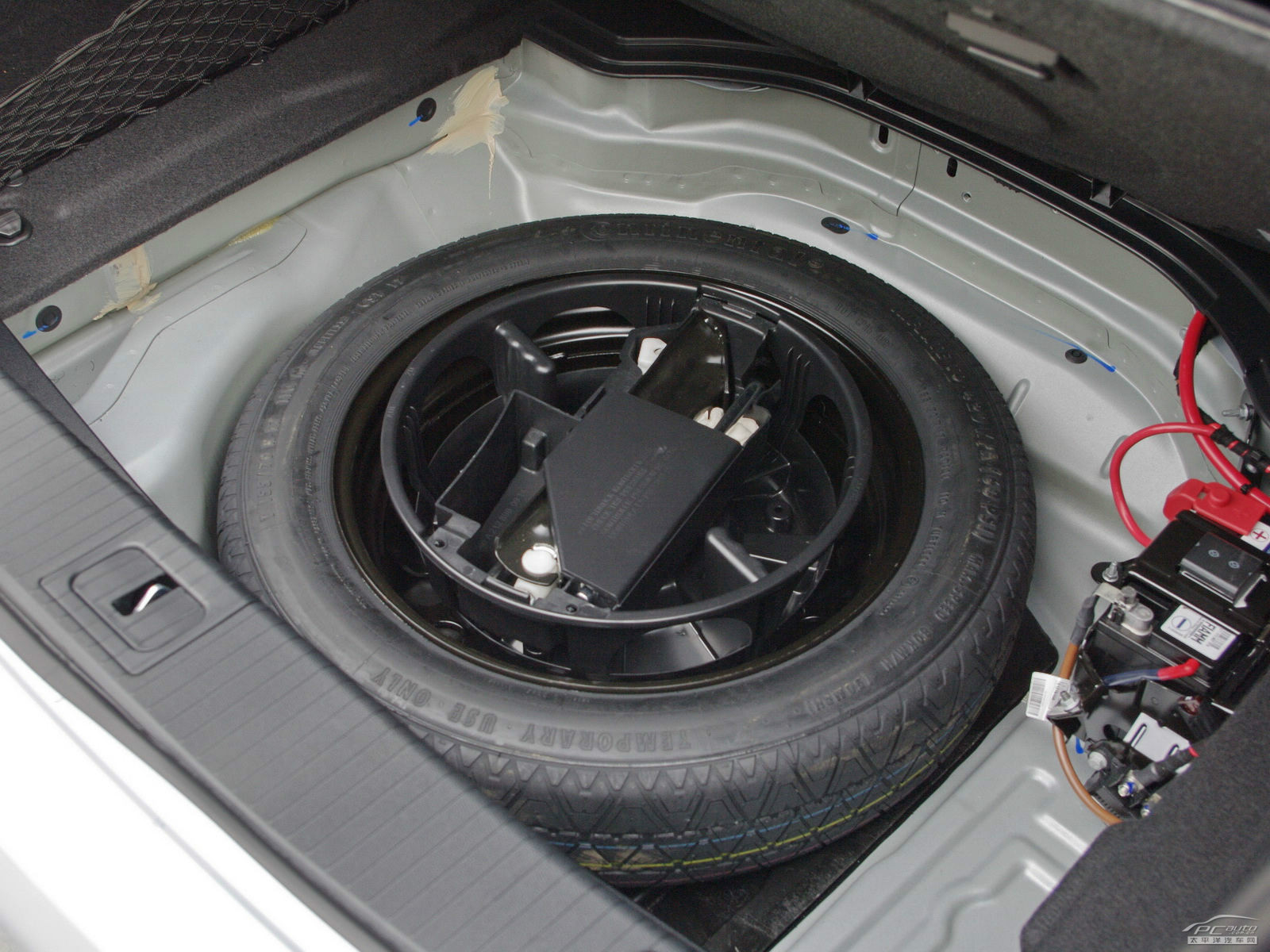 奔馳E級細(xì)節(jié)高清大圖