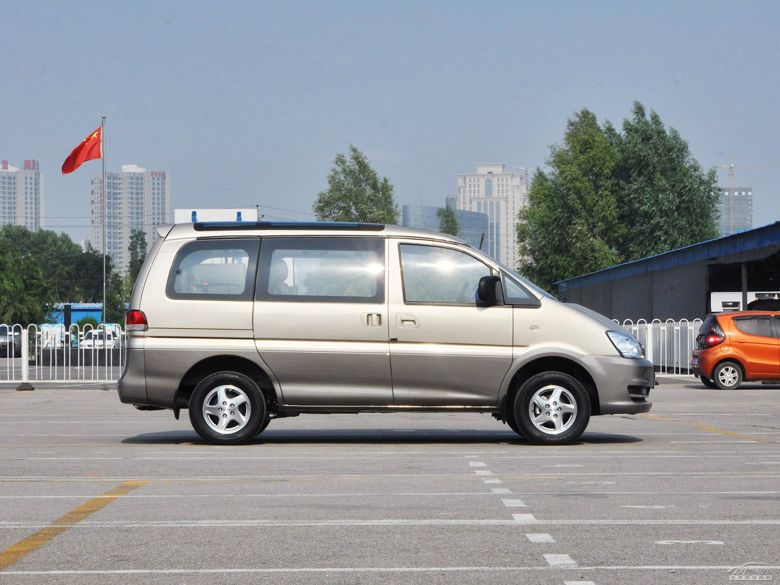 菱智外觀高清大圖