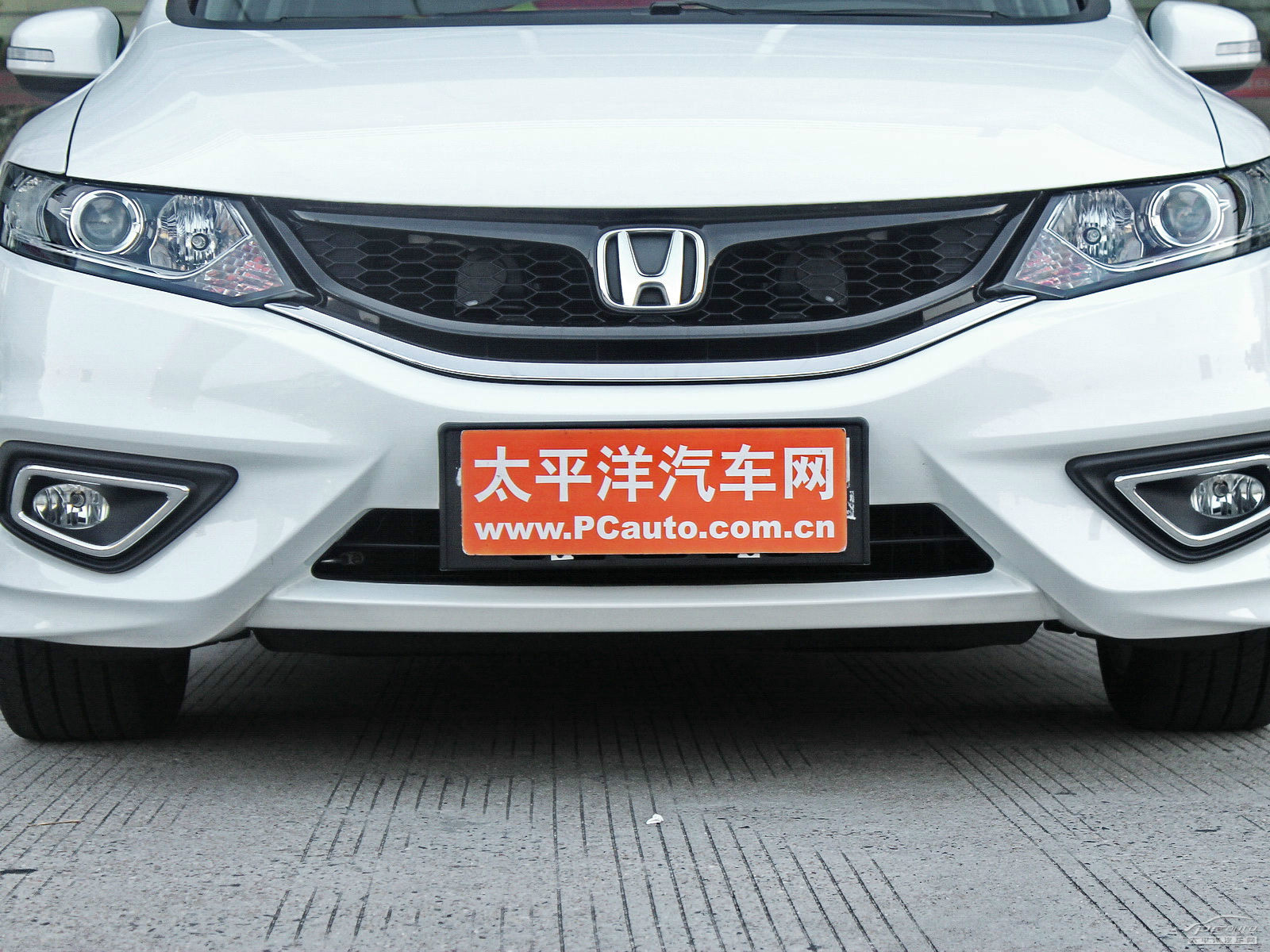 杰德外觀高清大圖