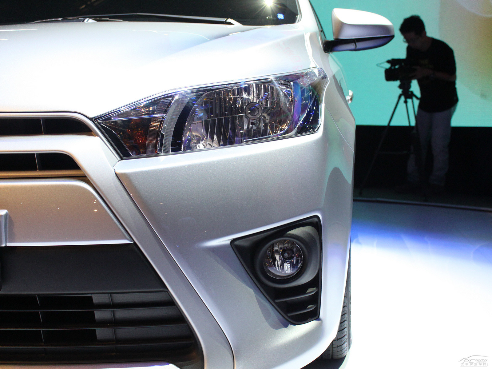 YARiS L 致炫外觀(guān)高清大圖