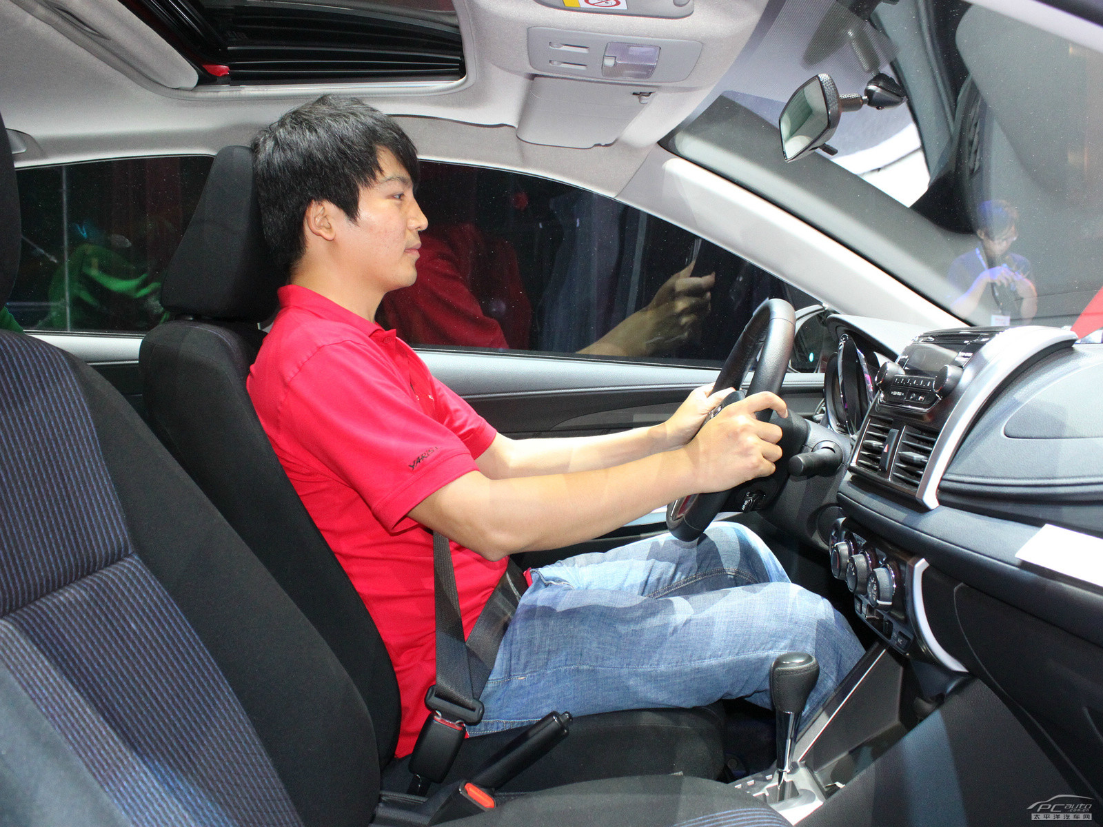 YARiS L 致炫空間高清大圖