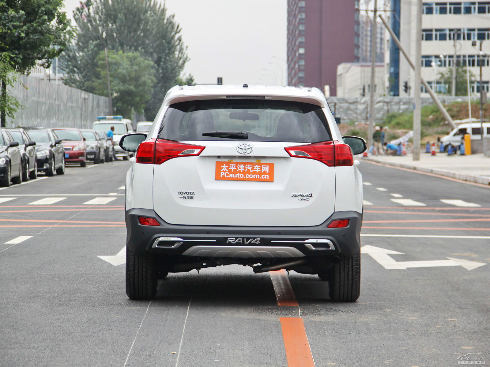 RAV4榮放外觀高清大圖