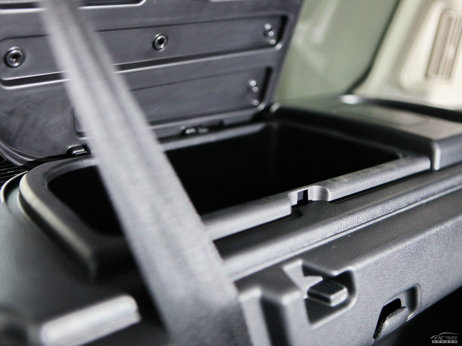 發(fā)現(xiàn)空間高清大圖