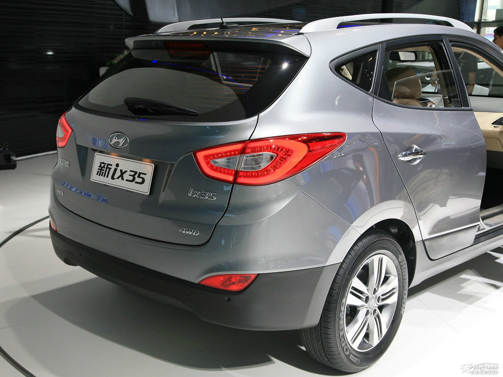 北京現(xiàn)代ix35車(chē)尾外觀圖片