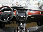 2014款 升級版 1.5T 手動尊貴型 2014款 升級版 1.5T 手動尊貴型