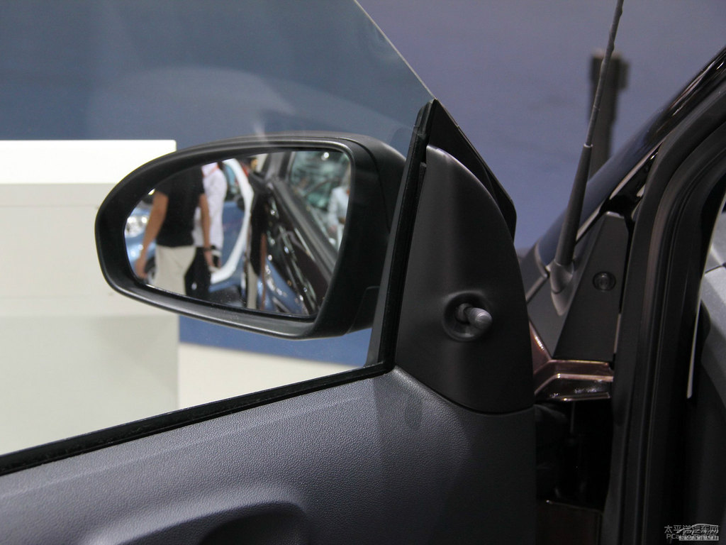 ɿɫsmart fortwo܇^DƬ