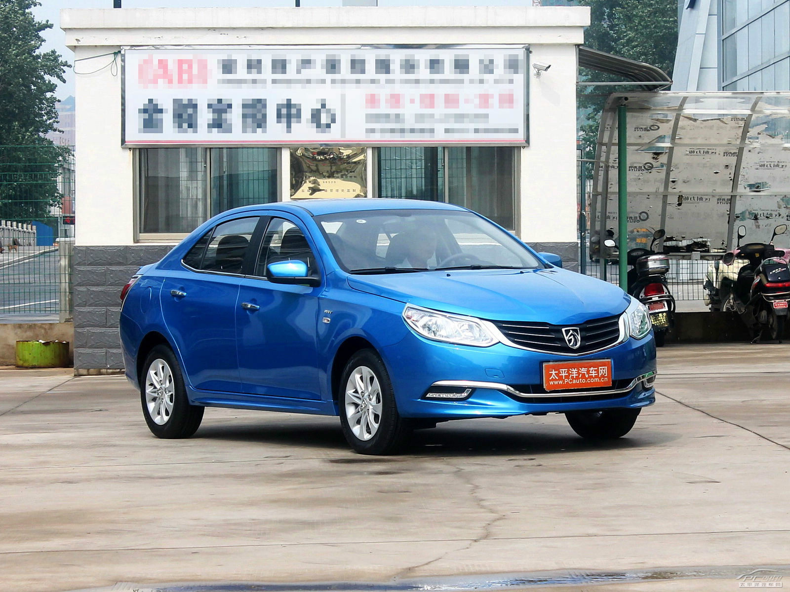寶駿630外觀高清大圖
