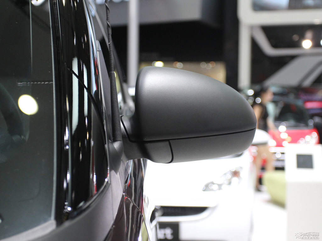 ɿɫsmart fortwo܇^DƬ