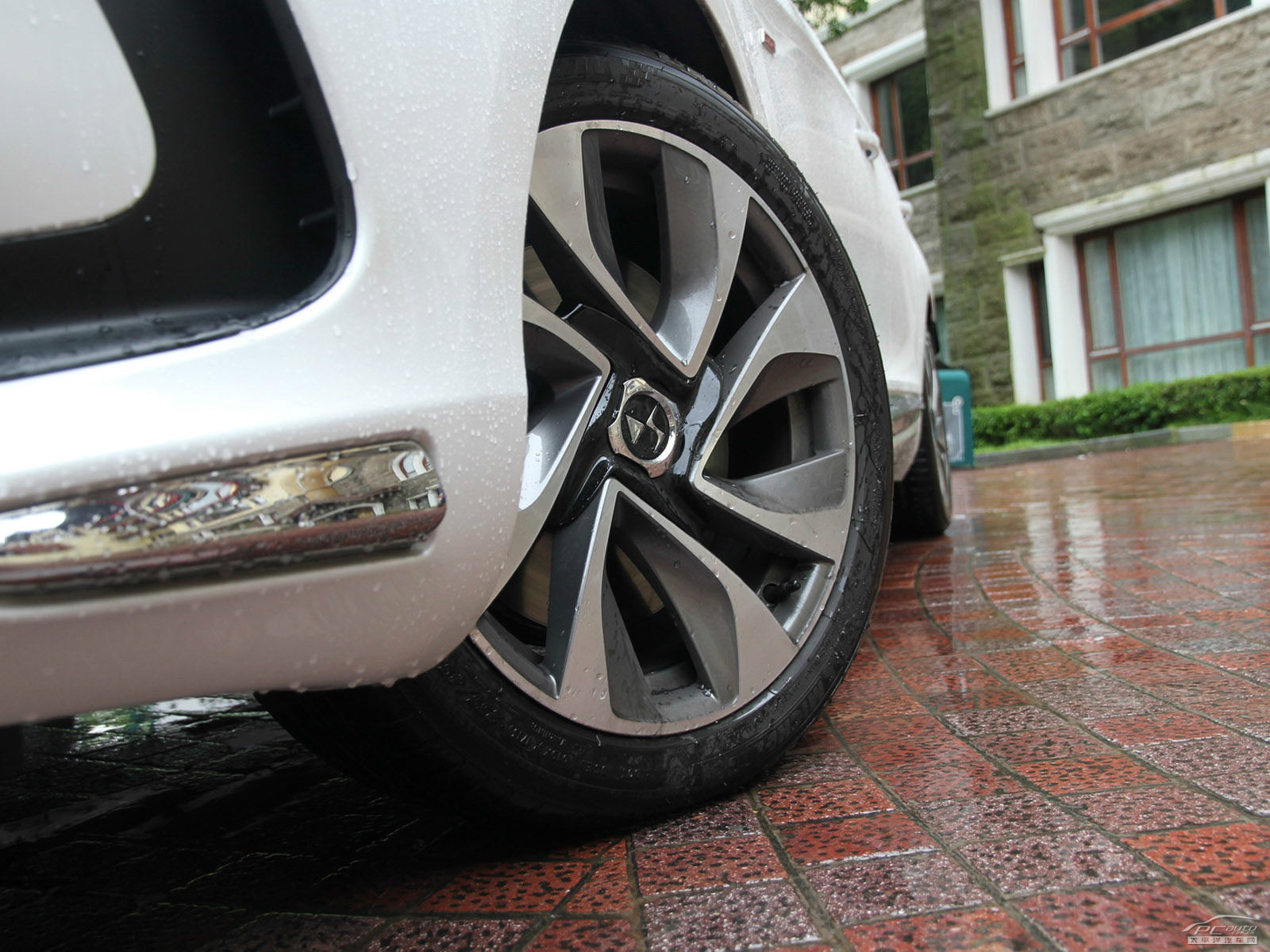 DS 5外觀高清大圖