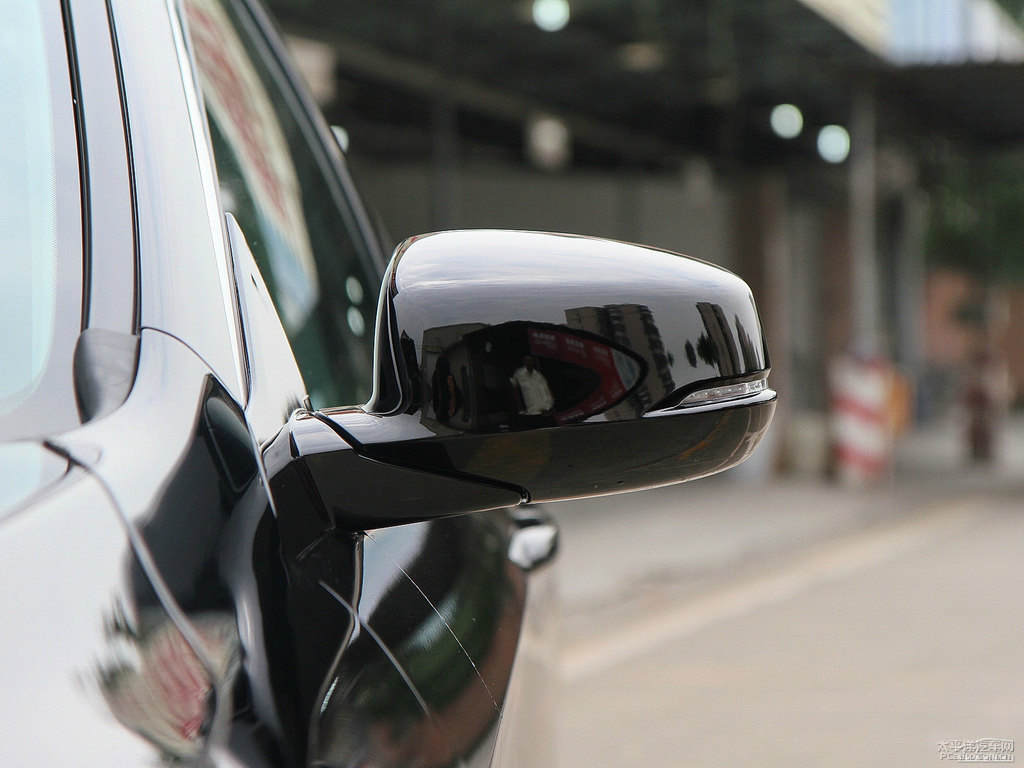 奧夫特黑雅閣車身外觀圖片