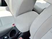 2012款 三廂 1.6L 自動(dòng)品享型 2012款 三廂 1.6L 自動(dòng)品享型