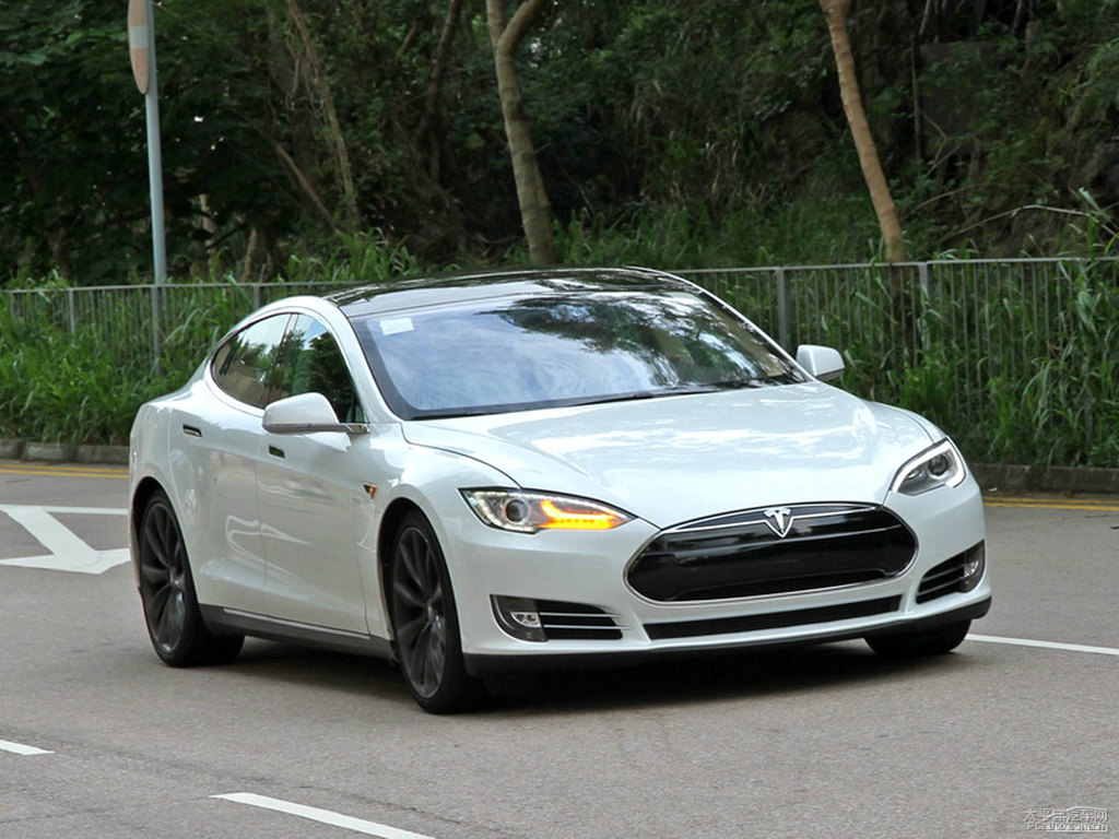 Model S܇^^DƬ