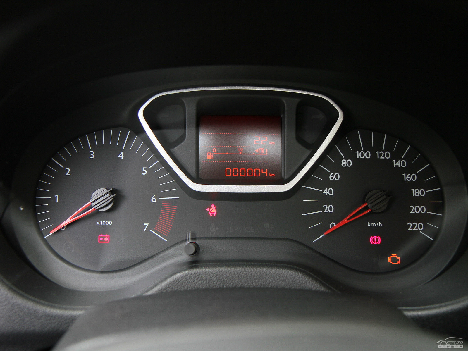 全新愛麗舍內(nèi)飾高清大圖