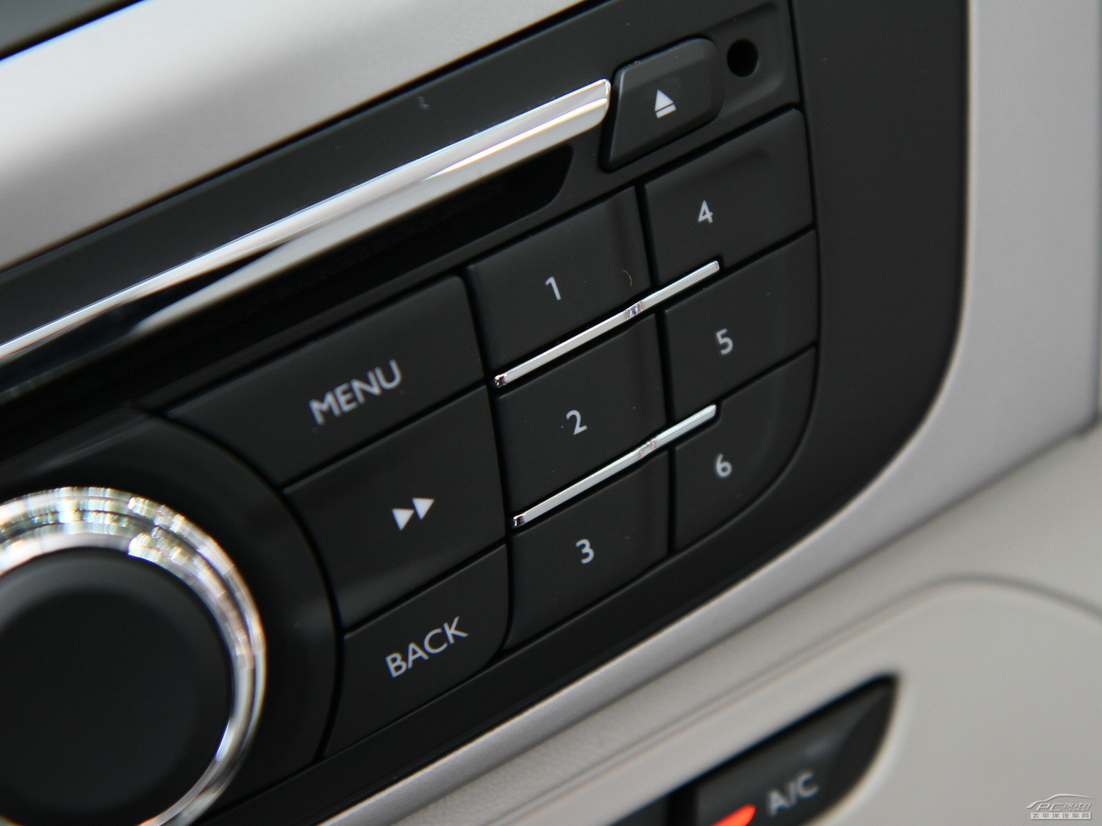 全新愛(ài)麗舍內(nèi)飾高清大圖