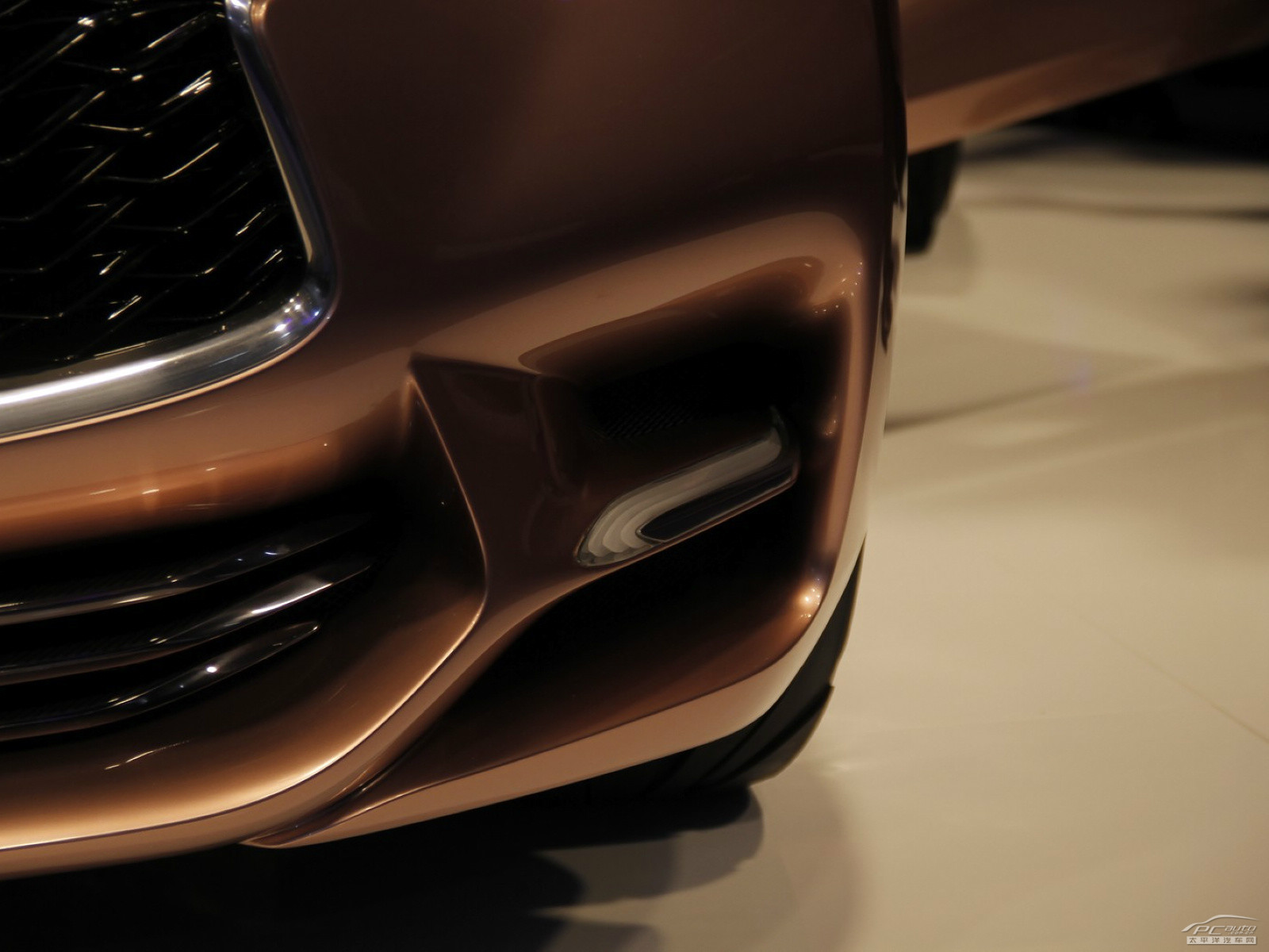 英菲尼迪Q30外觀高清大圖