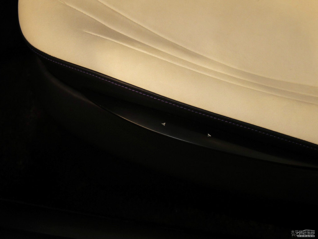 英菲尼迪Q30外觀圖片