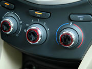 2013款 1.5L MT 豪華型 國(guó)IV 2013款 1.5L MT 豪華型 國(guó)IV