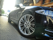 2013款 XJL 3.0 SC 四驅(qū) 旗艦商務(wù)版