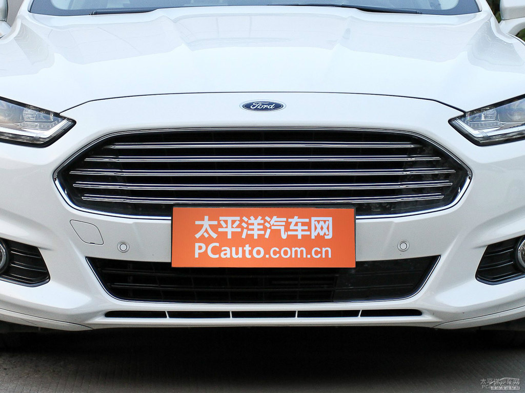 典雅白蒙迪歐車頭外觀圖片
