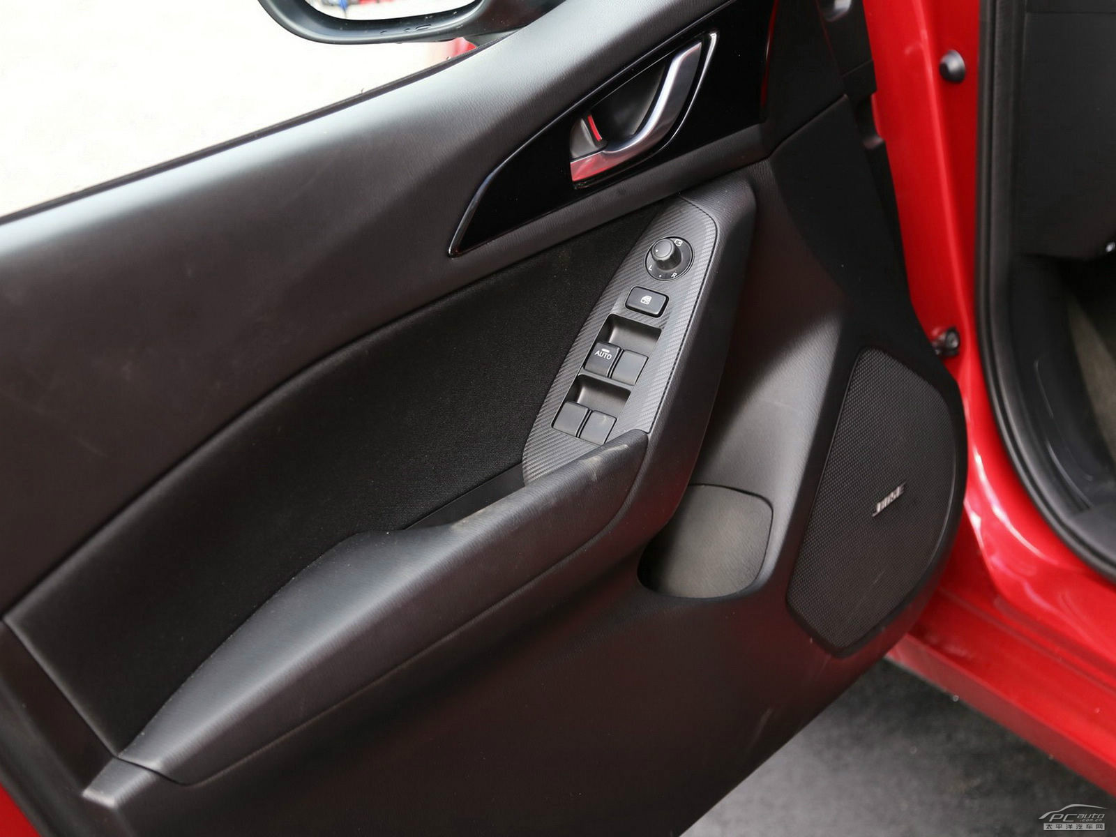馬自達3(海外)內飾高清大圖