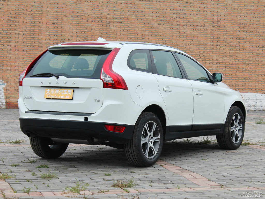 ѩ֠XC60(M)^DƬ