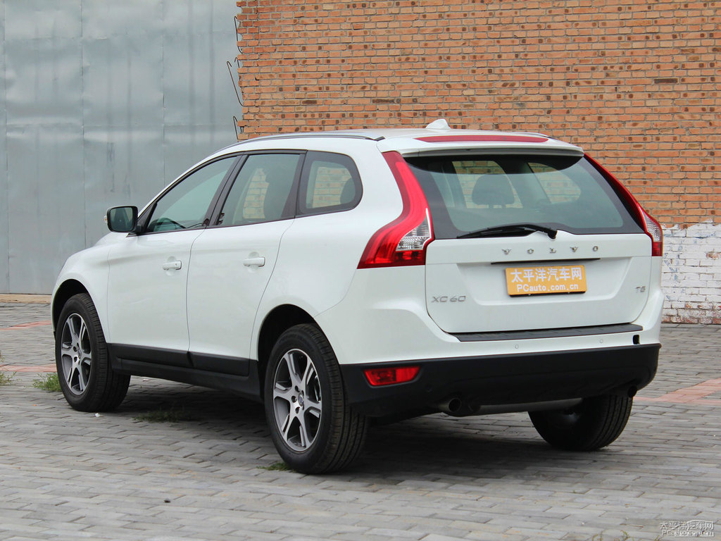 ѩ֠XC60(M)^DƬ