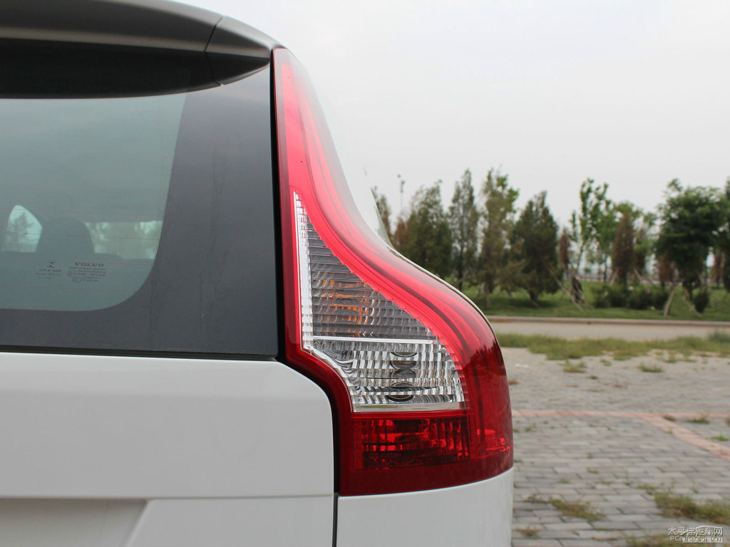 ѩ֠XC60(M(jn))^DƬ