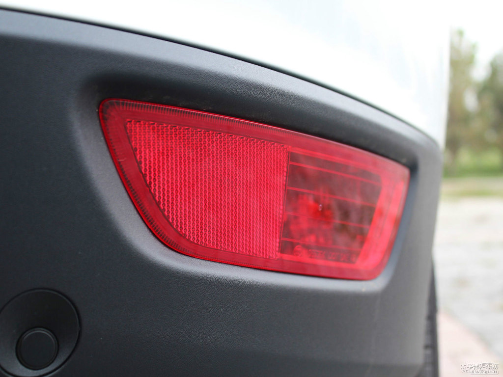 ѩ֠XC60(M(jn))^DƬ