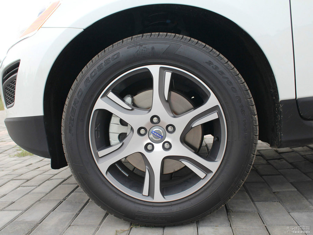 ѩ֠XC60(M)^DƬ