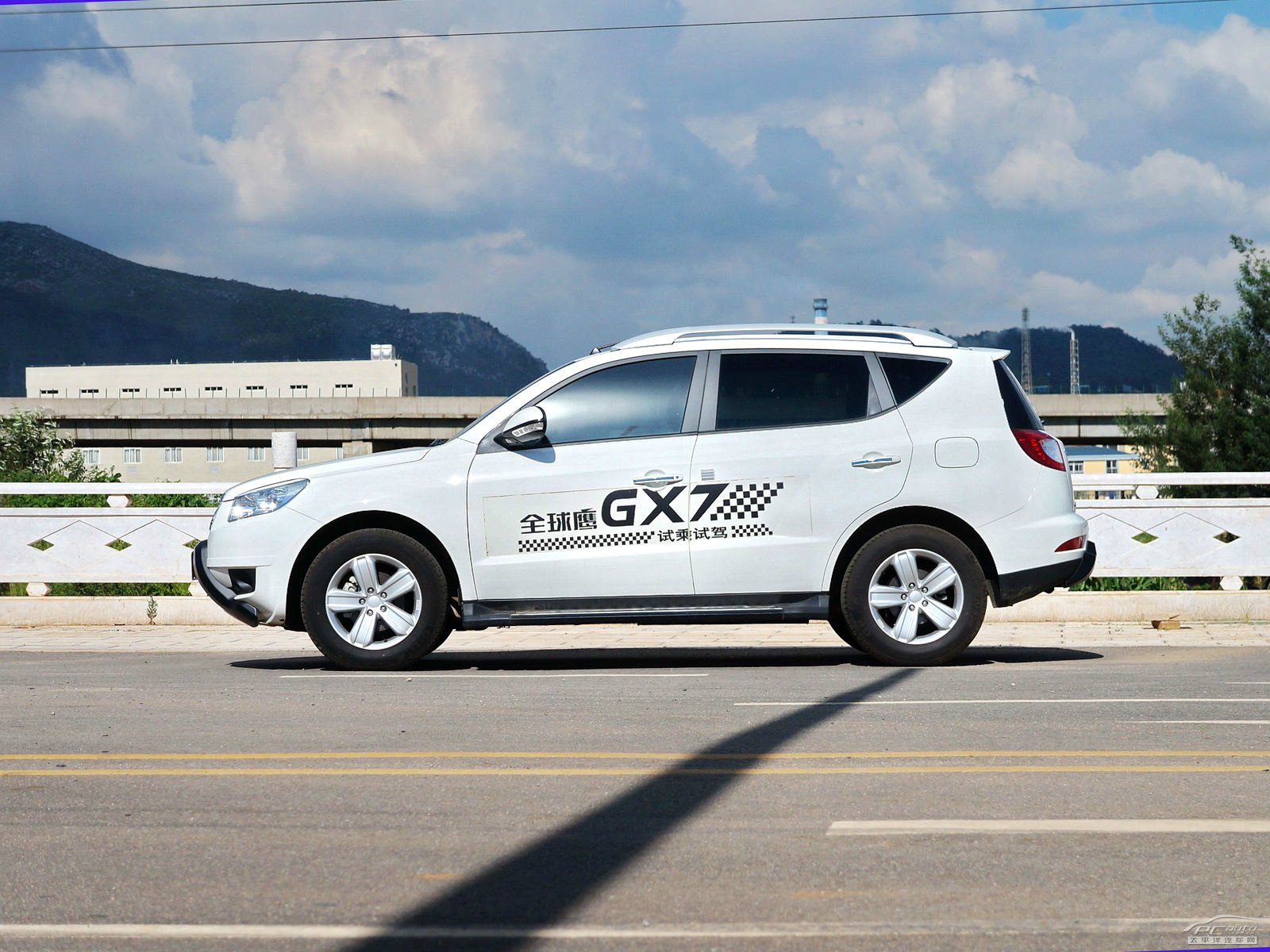 吉利GX7外觀高清大圖