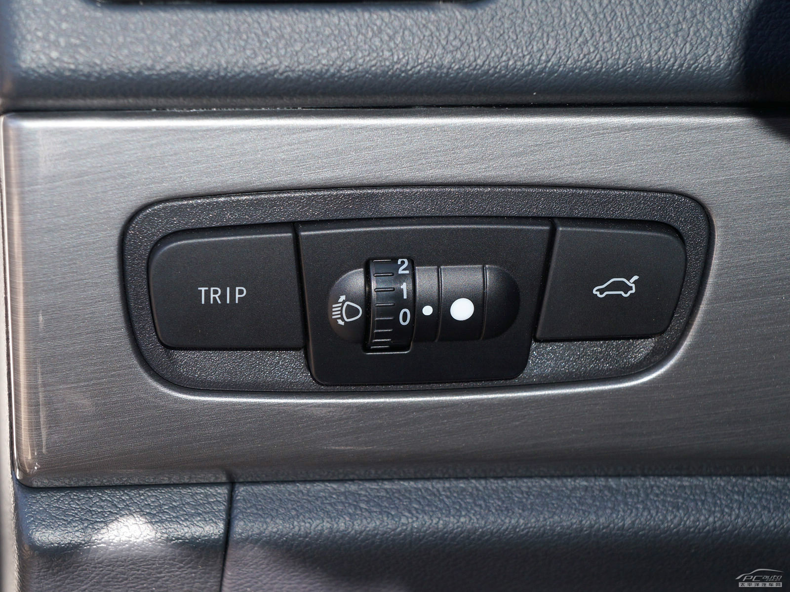 吉利GX7內(nèi)飾高清大圖