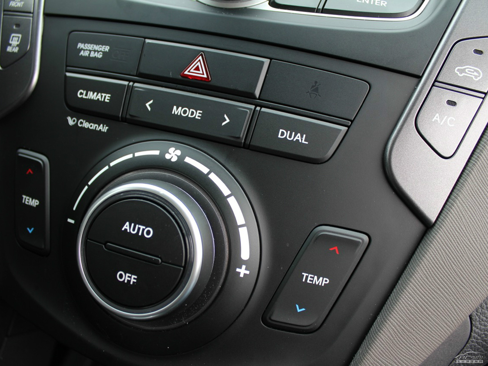 勝達(進口)內(nèi)飾高清大圖