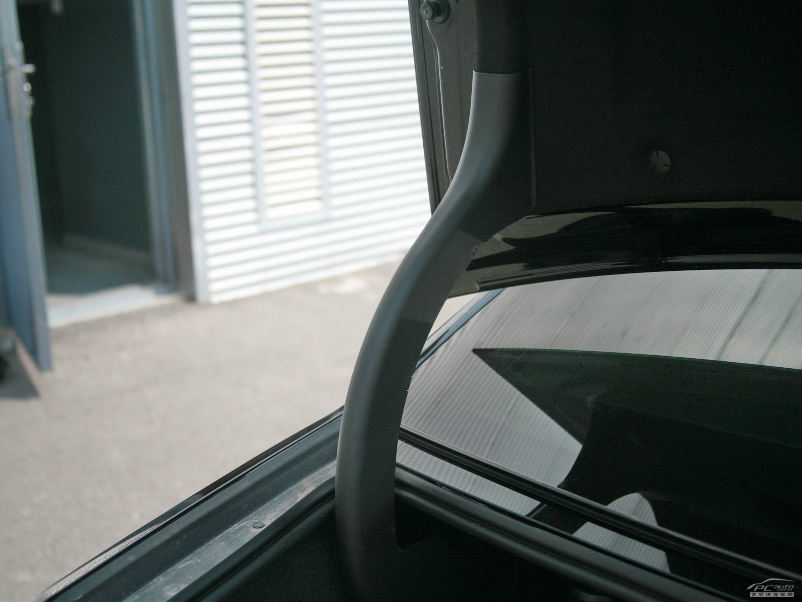 奔馳E級(jí)空間高清大圖