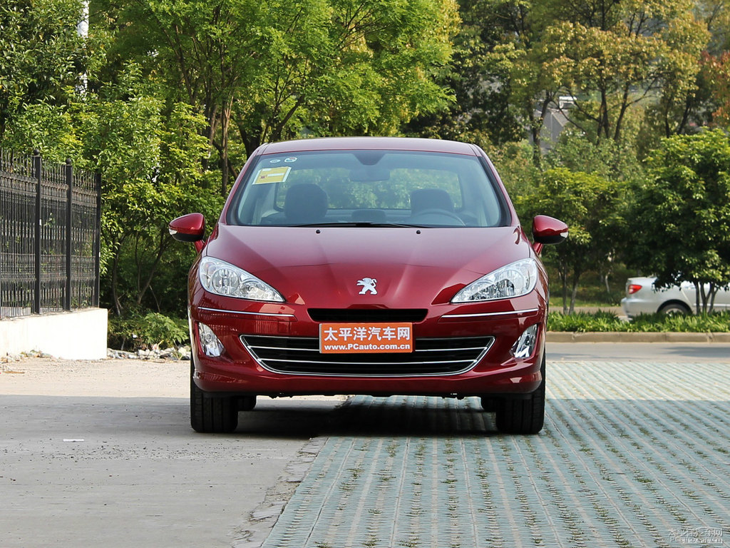 新波爾多紅標(biāo)致408整車外觀外觀圖片